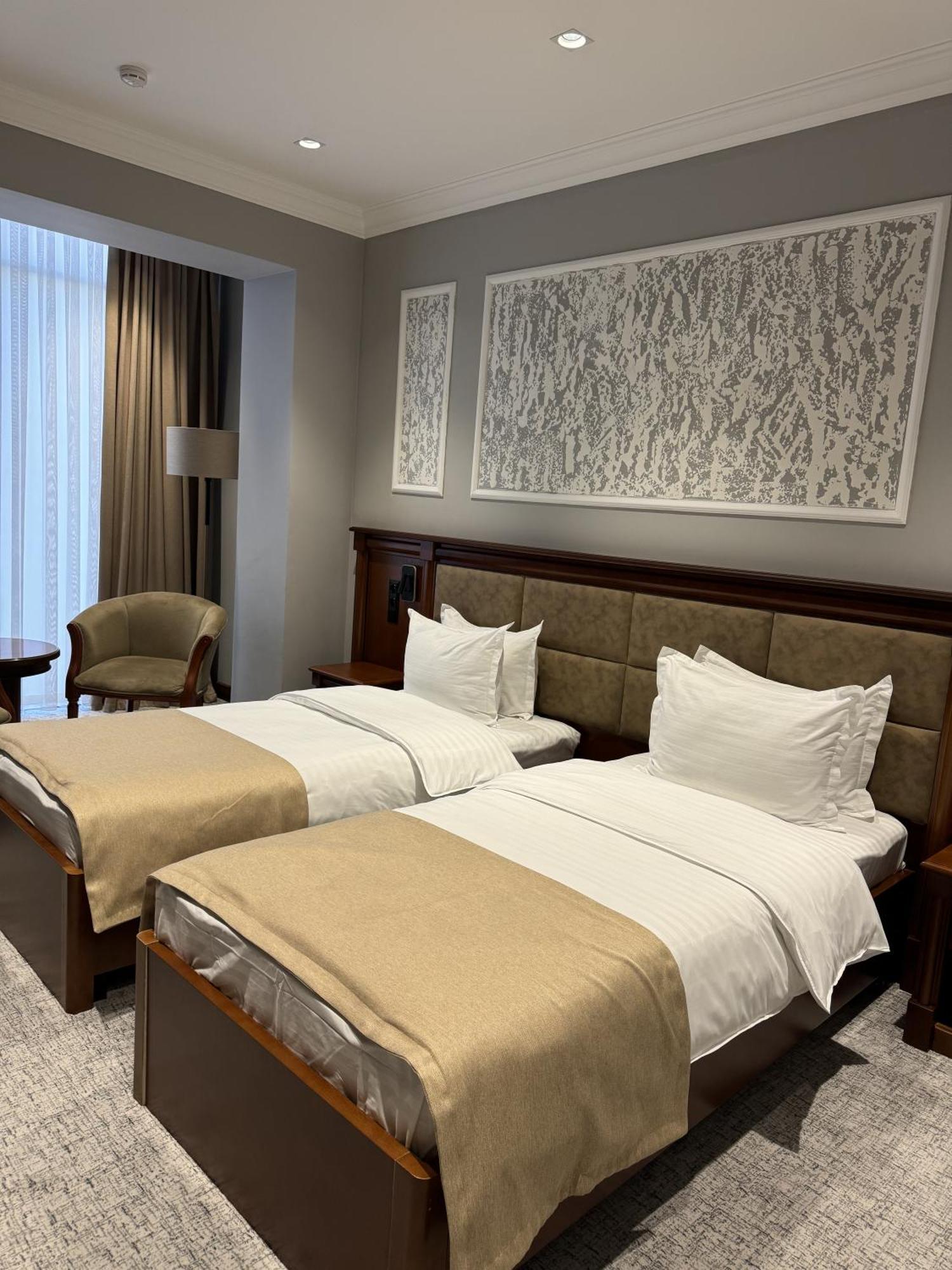 Mir Luxe Plaza Hotel Tashkent Exterior photo
